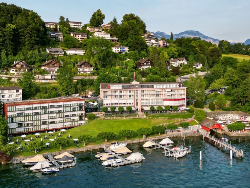 HERMITAGE Lake Lucerne