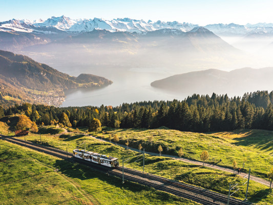 We are pleased to announce our very special collaboration with the Rigibahnen! 