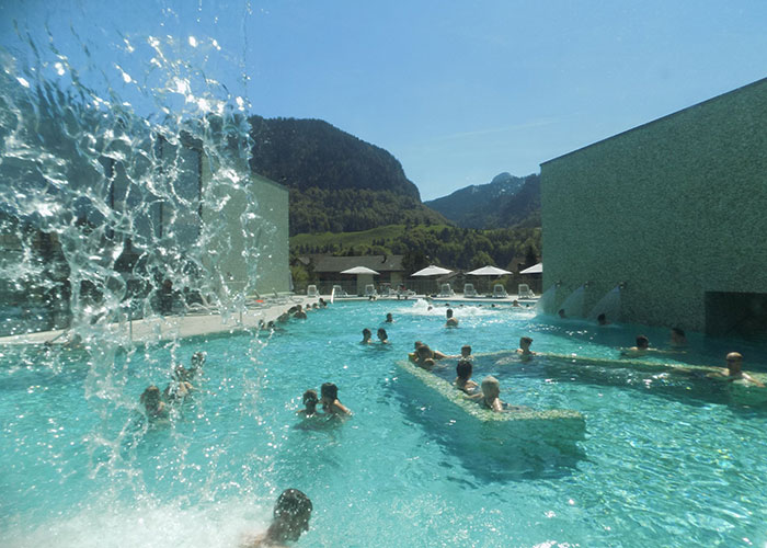 Hotels in Fribourg Region-Les Bains de la Gruyère  In the wellness oasis "Les Bains de la Gruyère" you can relax from everyd