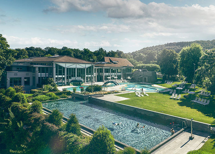 Hotels in Aargau Region-Aquarena Fun Aquarena Fun is the name of the thermal bath of Bad Schinznach. The highlight of the fa
